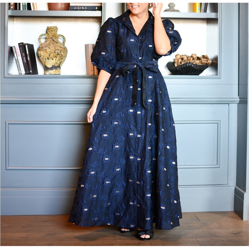Abbey Glass Charlotte Gown - Medium - NWT